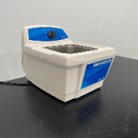 Branson 1800 Ultrasonic Bath image 0